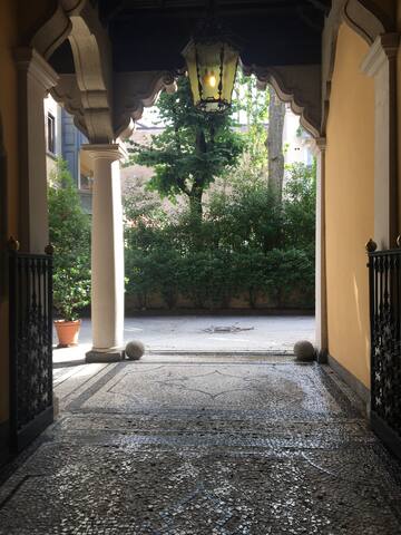 Appartamento Palazzo Maltecca with terrace gallery image 5