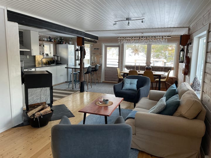 Seaside Cottage With Hot Tub And Wood Fired Sauna - Åland
