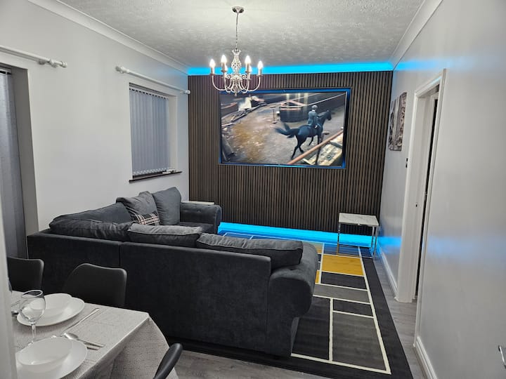 Lister Park Bradford 2bed Detached Cottage Parking - Leeds Bradford Airport (LBA)