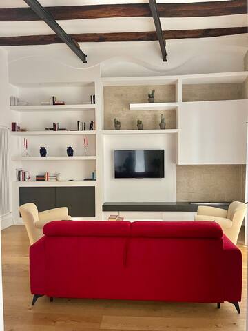 Brand new “Le Capresi “Casa di Charme gallery image 2