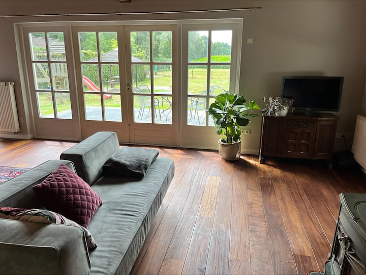 Guesthouse 'T Oeyenbos - Eindhoven