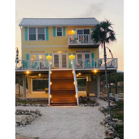 Shangri-la By The Sea, Green Turtle Cay