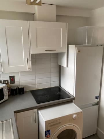 4 Bedroom Flat near Euston Square (135/2) gallery image 3