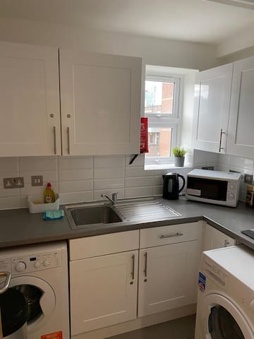 4 Bedroom Flat near Euston Square (135/2) gallery image 2