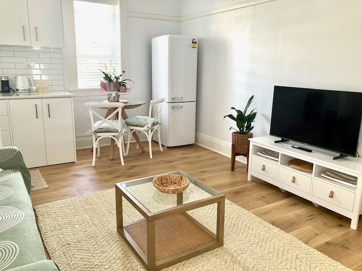Coogee Beach Coastal Retreat - Randwick