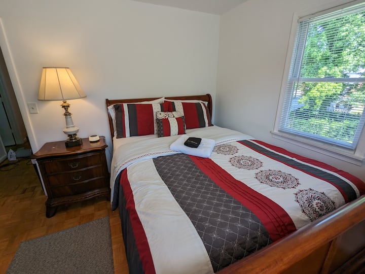 ガーデンビューの明るいお部屋とクイーンサイズベッド# 4 - 2階