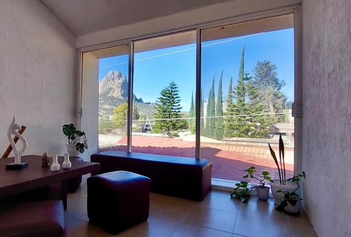 Casa De Bernal En Centro Con Vista A La Peña - Bernal