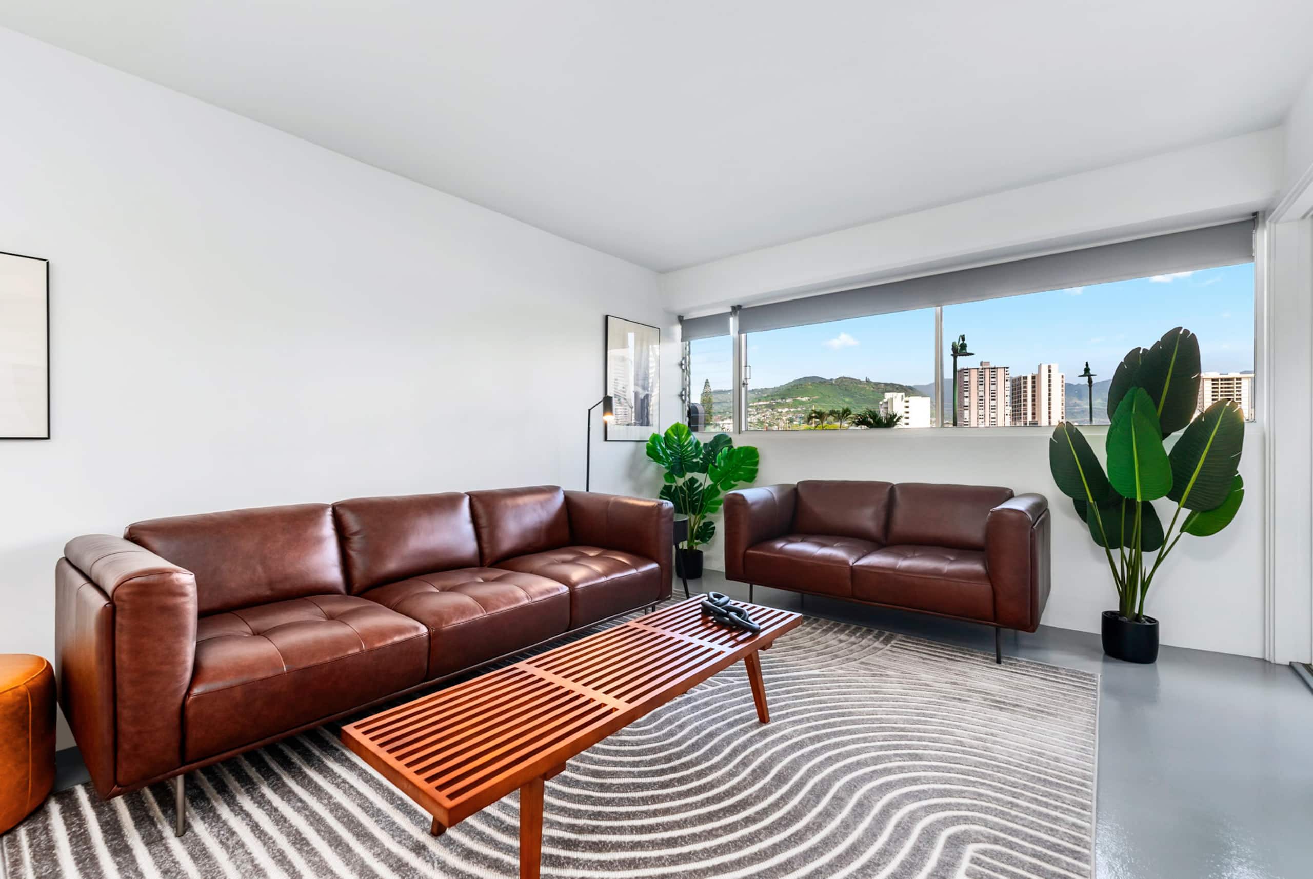 Alo + 2BR/2BA + Parking + Sleeps Up To 18 Guests! - Image 7