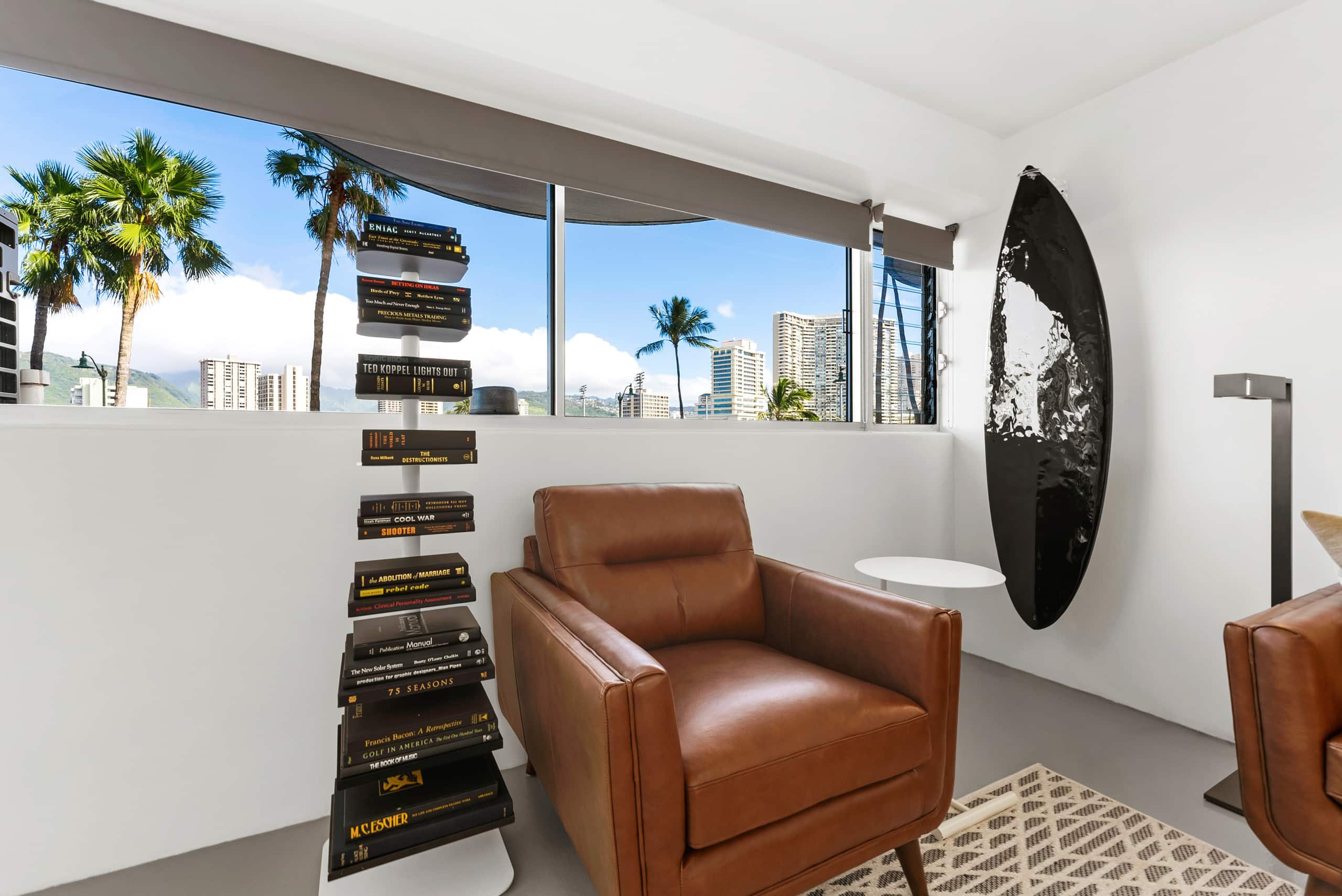Alo + 2BR/2BA + Parking + Sleeps Up To 18 Guests! - Image 9