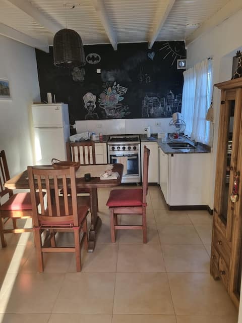 Propiedad de Airbnb exitosa: Beautiful country house in Mercedes en Partido De Mercedes