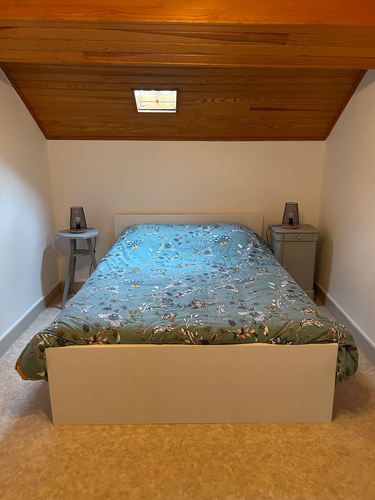 საძინებელი 2