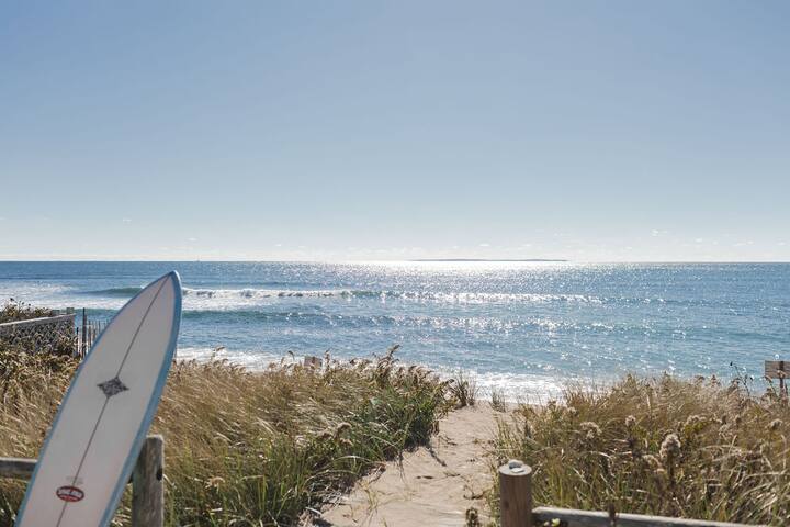 Beach Front Cottages gallery image 2