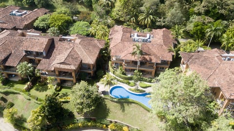 Luxury Paradise in Los Suenos Beach, Jungle, Golf