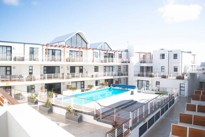 Big Bay, Azure, 2 Bedroom 1 Bath with sea view gallery image 3