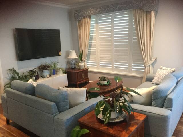 Theatre district, central CBD Melbourne