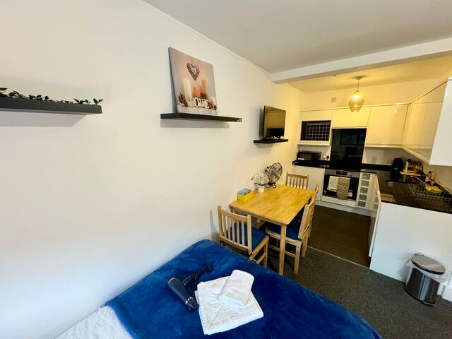 Flat in Euston Station(1) gallery image 2