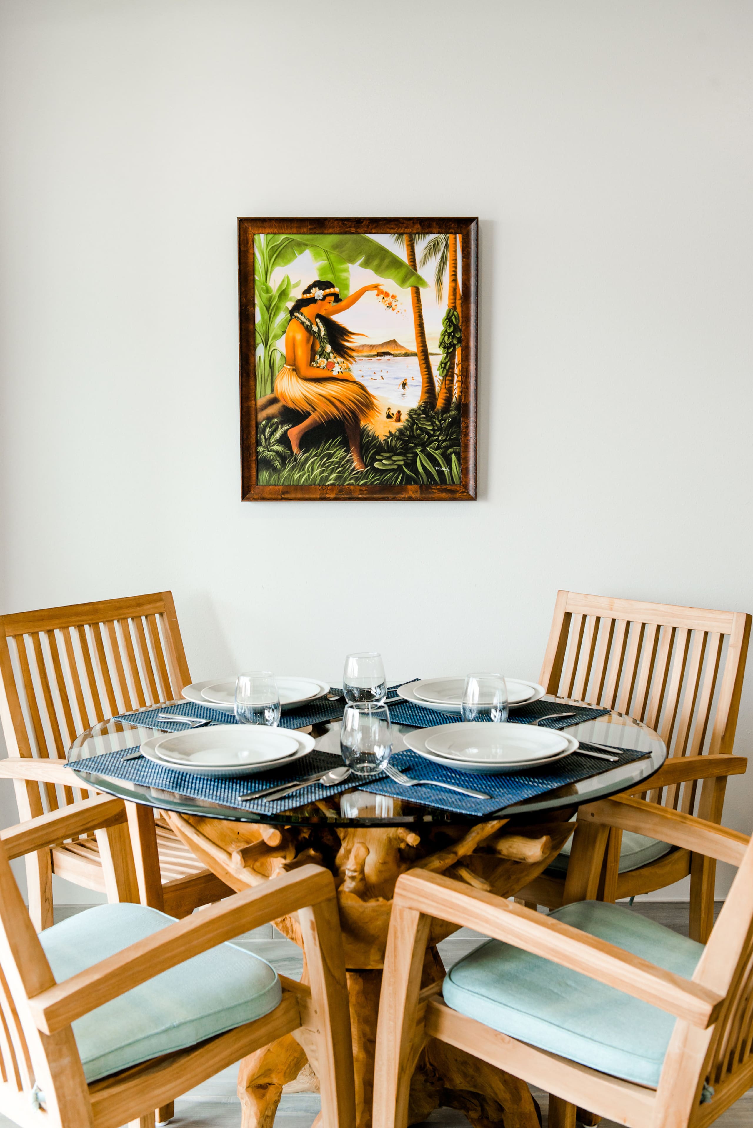 Condo in Lahaina · ★4.96 · 1 bedroom · 4 beds · 1 shared bath - Image 6