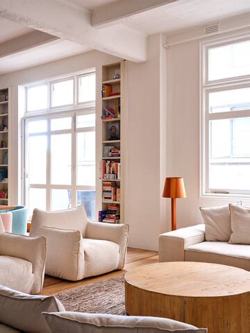 Central Laneway Oasis gallery image 5