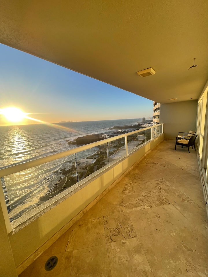 The Pacibeach Condo | Oceanfront • Infinity View - Rosarito