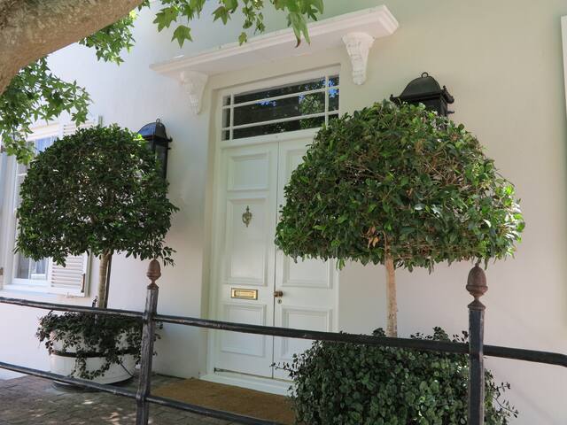 In the heart of Chelsea gallery image 2