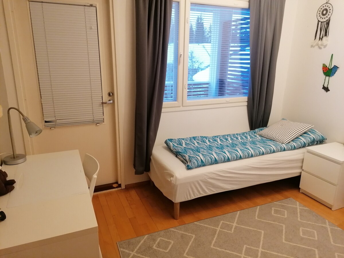 საძინებელი 2