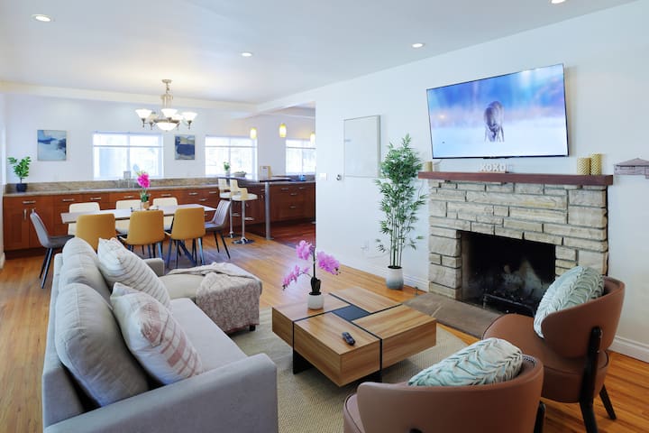 EV Charger Ready! Fabulous Indiana 4B3B Home