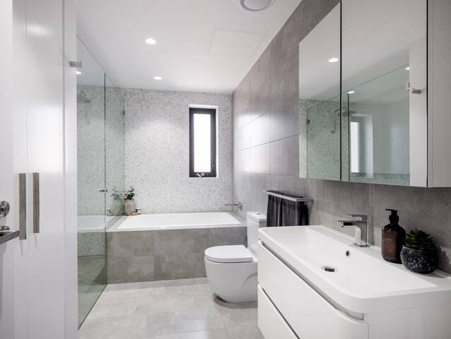 Ultimate, luxury Sydney apartment gallery image 4