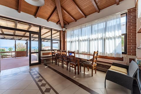 Three bedrooms apartment