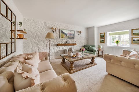 Live the coastal cottage dream in Dorset AONB
