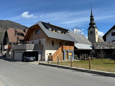 Gloria Holiday - My Kranjska Gora App (8+0)