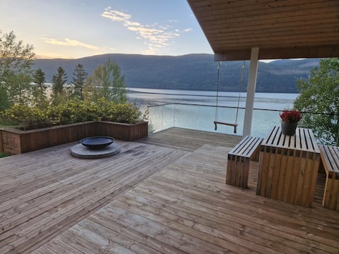 Mosvik - Beautiful cabin by the lake