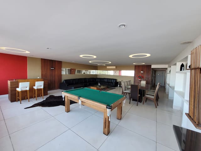 Frente Mar, Posto 2 com 3 suítes