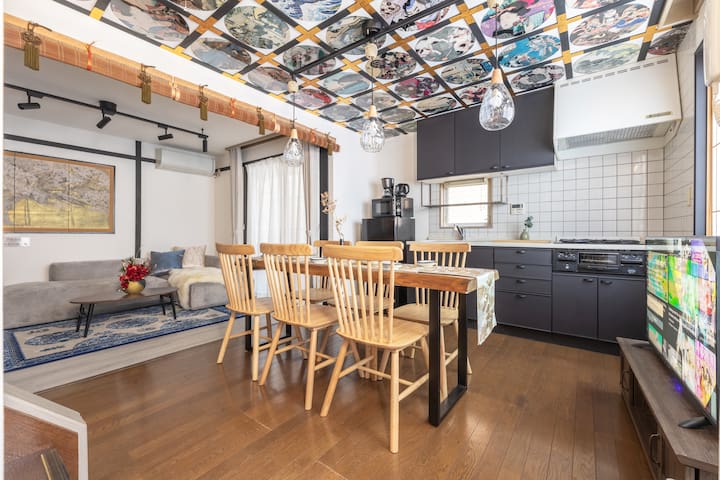 スーパー・最寄駅まで徒歩3分新宿渋谷直通15分|貸切戸建て|寝室3部屋85平米|最大8人宿泊可能|