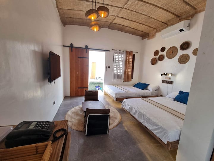 Plan Your Next Romantic Getaway. - Calatagan