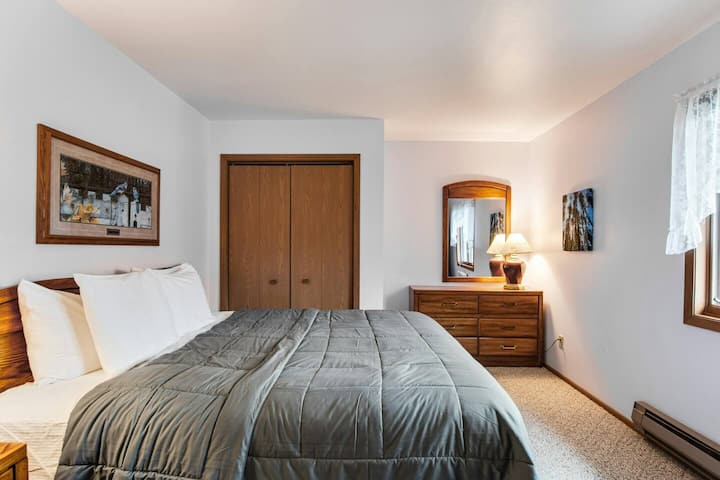 Chumba # 1 cha kulala