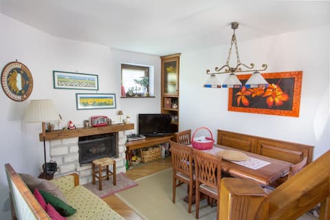 Cozy apartment on 2 floors Rocca di Mezzo