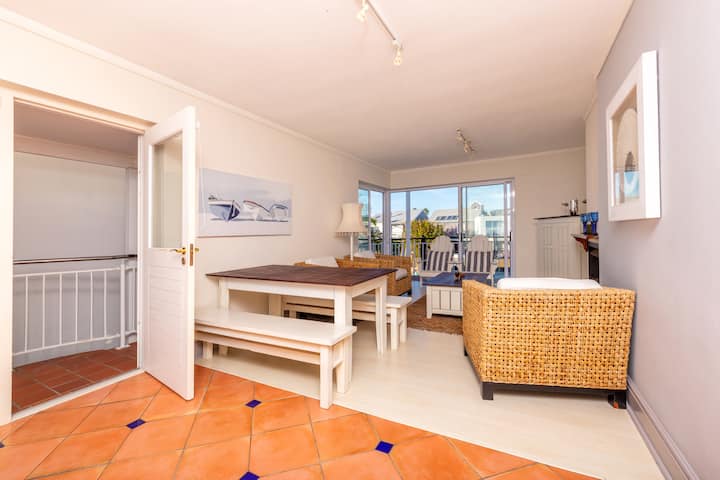 Quays Waterside Apartment - Knysna