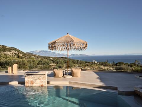 Ocean - Luxury Villa with Private Pool & Sea View