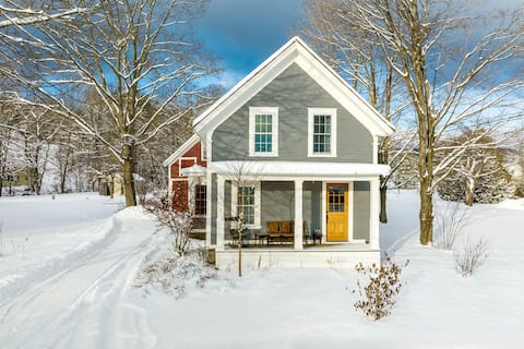 Ski Retreat • Chester Farmhouse Near VT Slopes