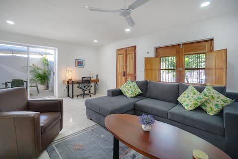 Popular Airbnb listing: Casa Moose, Near La Plancha Park with Garage in San Nicolas