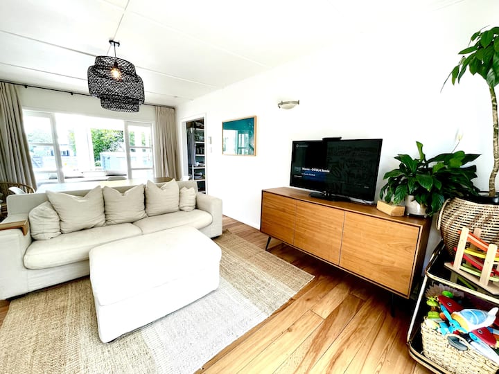 Tranquil Cottage At The Beach - Tauranga
