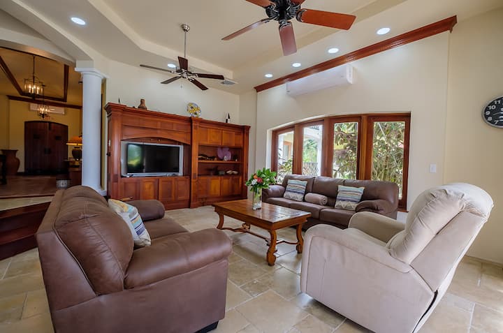 Adagio Villa - Belize