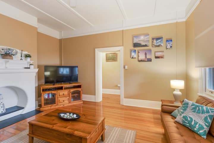 Assistant Lightkeepers Quarters - Norah Head