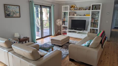 Top performing Airbnb: Sleep to the sound of the waves in Avoca Beach
