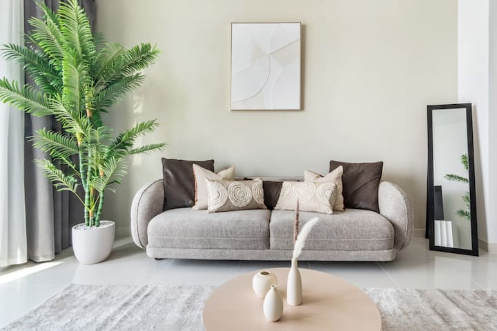 Dubai apartment image 2