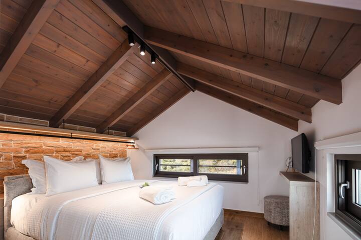 Nemea – Sea view, 1km to beach, private pool! gallery image 5