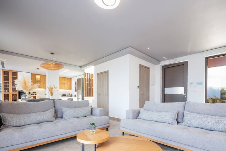 Nemea – Sea view, 1km to beach, private pool! gallery image 3