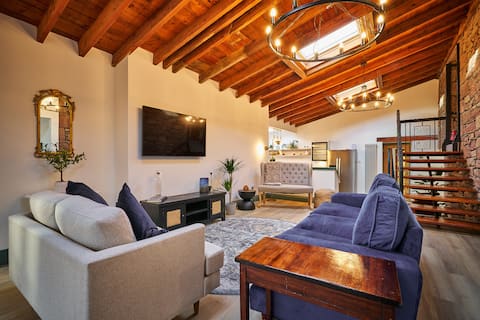 The Old Stables Alyth - Hot Tub, Sauna and Cinema