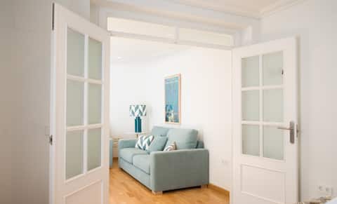 Top Airbnb: 3 bedrooms Penthouse -Terraze! ReydeSevilla Arenal in Sevilla