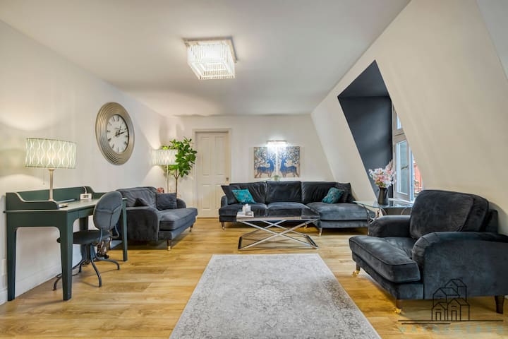 Spectacular 2 Bed Mayfair